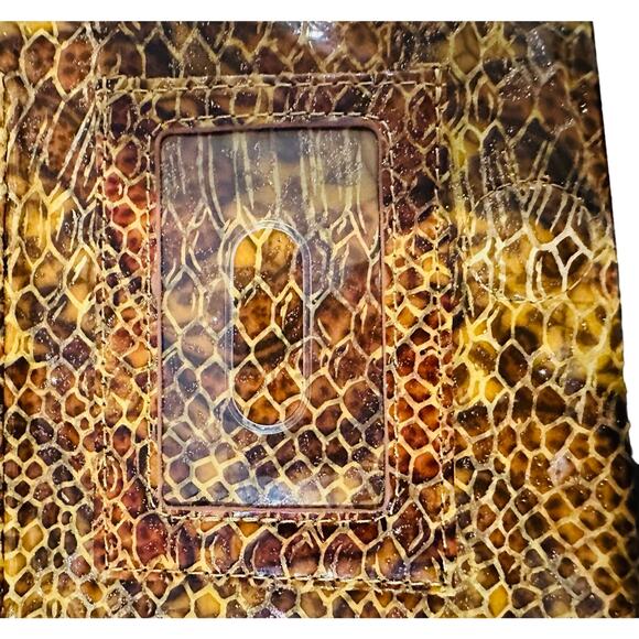 HOBO Vintage Lauren Clutch Wallet - Snakeskin - Picture 4 of 12